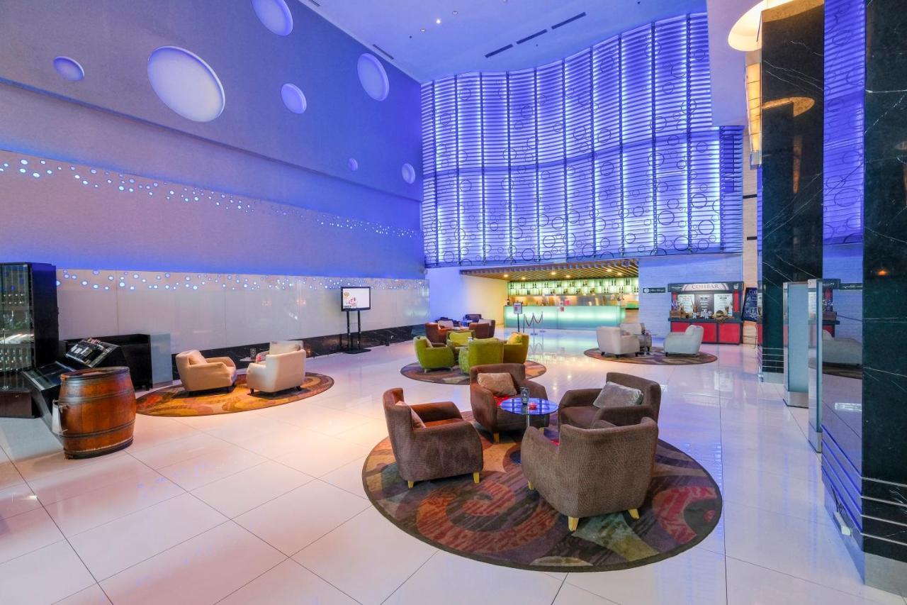 Swiss-Belhotel Mangga Besar Giacarta Esterno foto