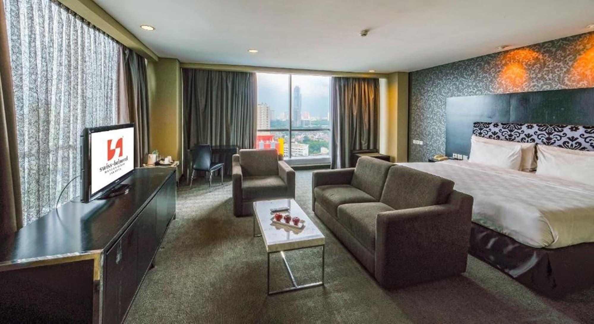 Swiss-Belhotel Mangga Besar Giacarta Esterno foto