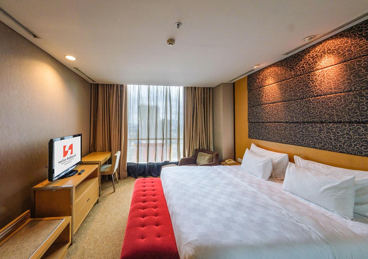 Swiss-Belhotel Mangga Besar Giacarta Esterno foto