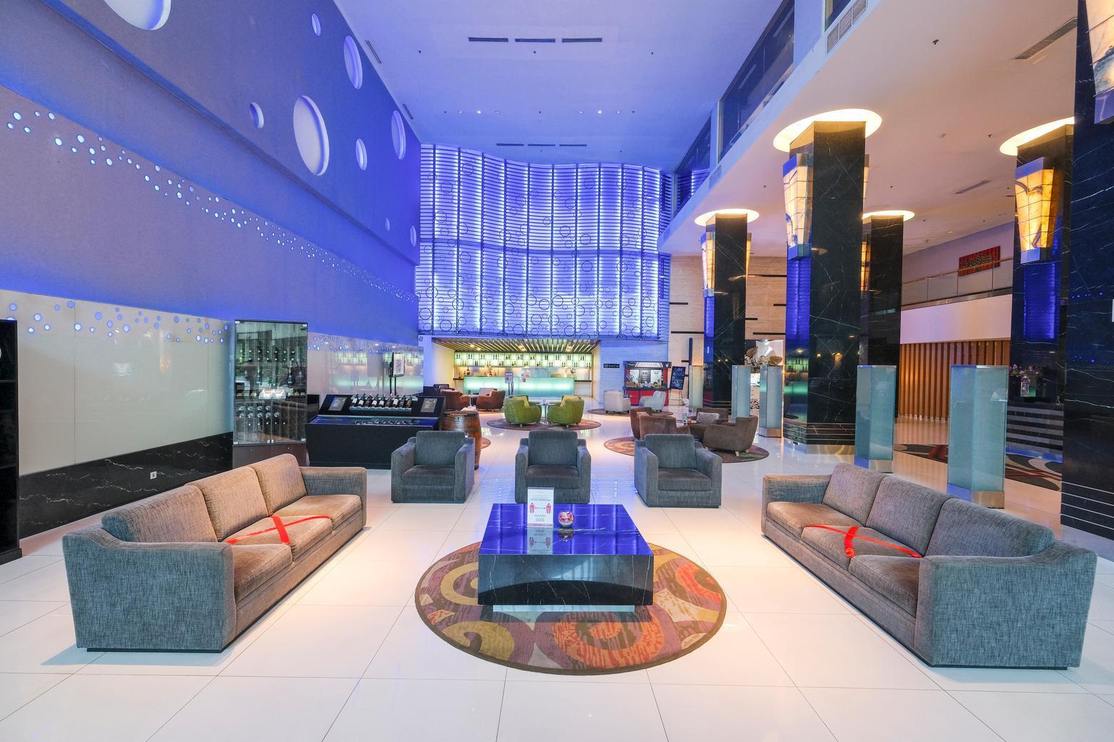 Swiss-Belhotel Mangga Besar Giacarta Esterno foto