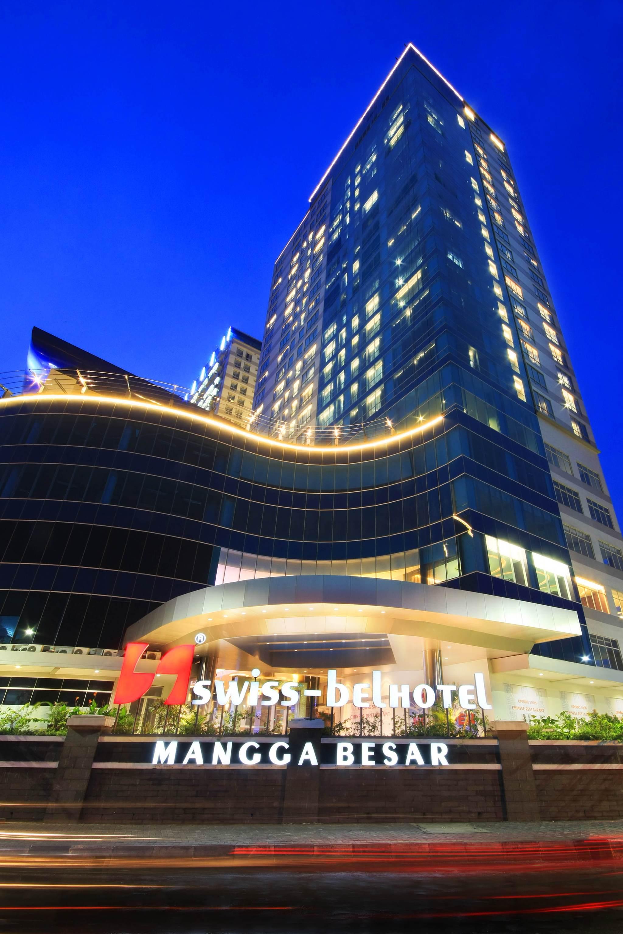 Swiss-Belhotel Mangga Besar Giacarta Esterno foto