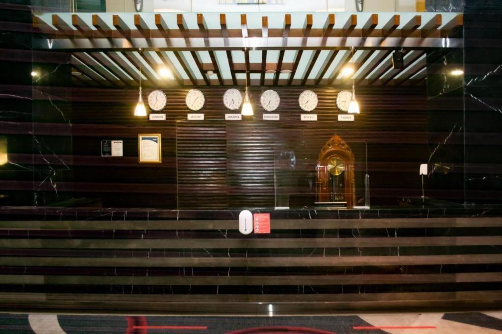Swiss-Belhotel Mangga Besar Giacarta Esterno foto